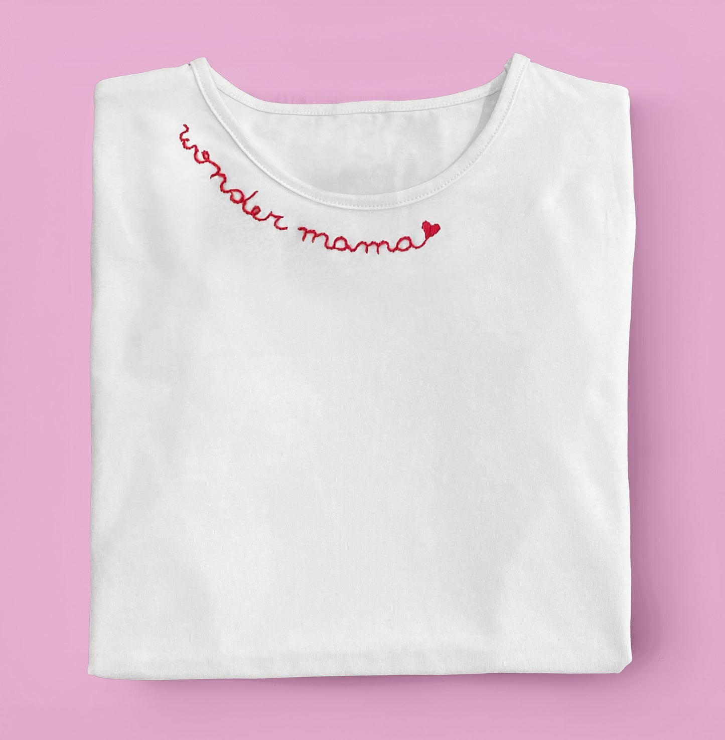 T-SHIRT RICAMATA ''WONDER MAMA'' - MaresanaLab