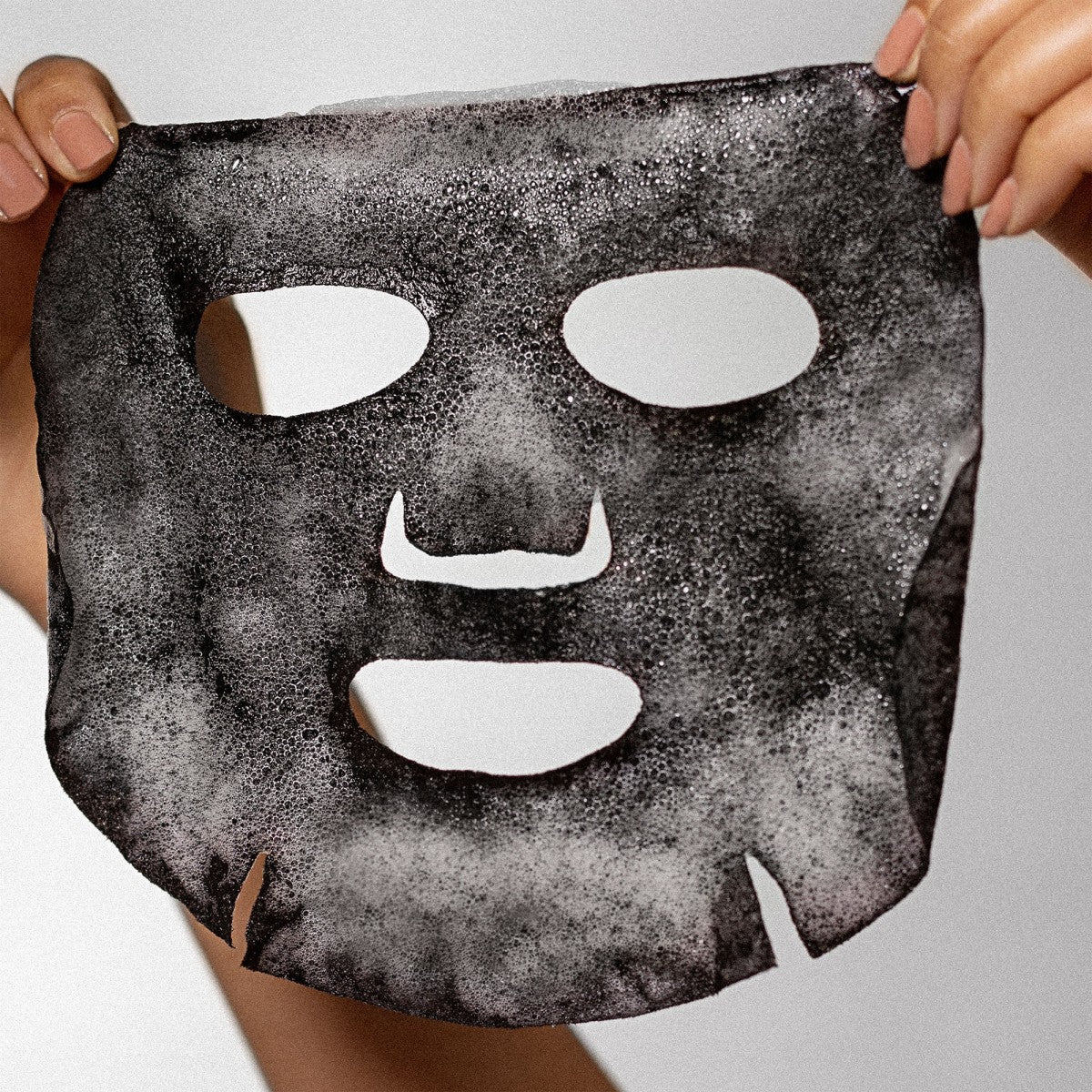 Charcoal & Yuja Bubble Mask - MaresanaLab